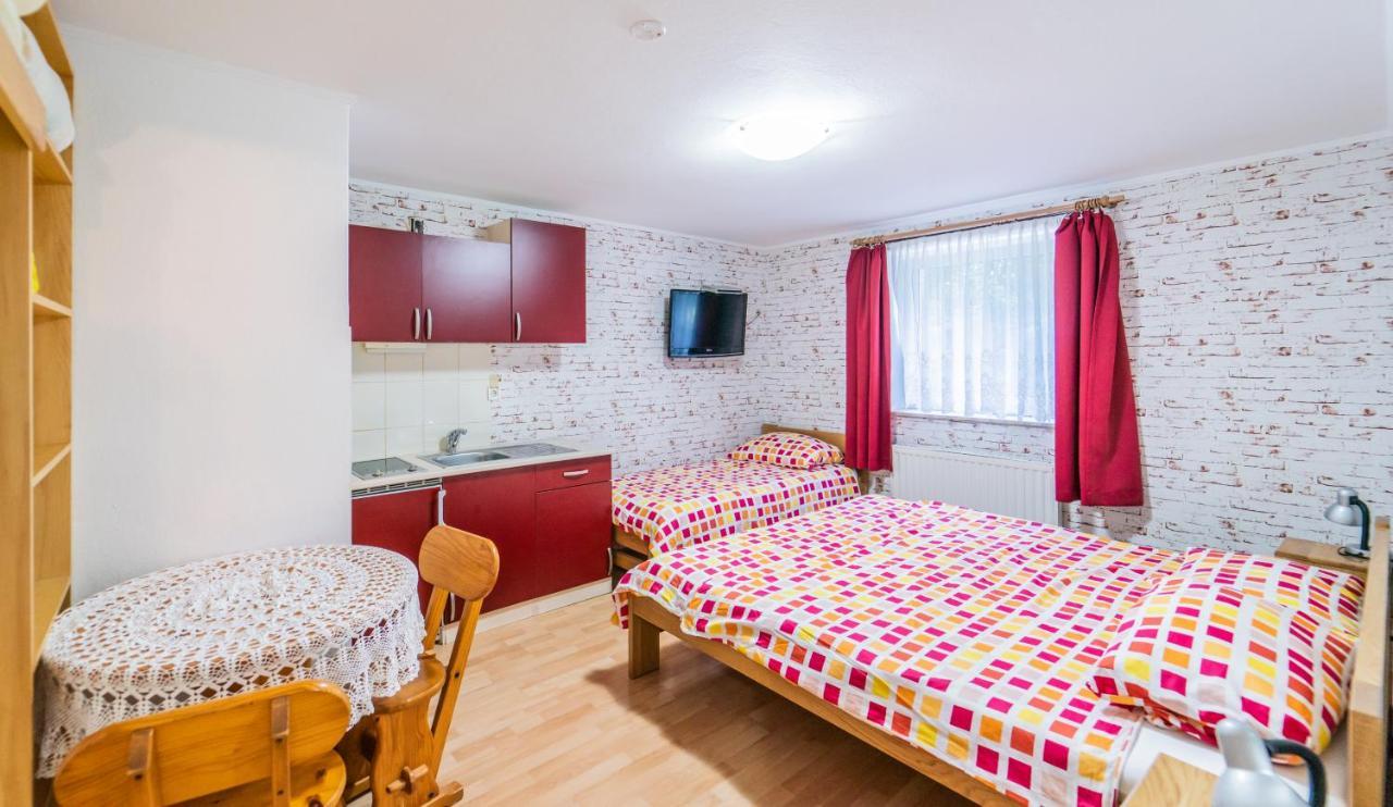 Panorama B&B プトゥイ エクステリア 写真