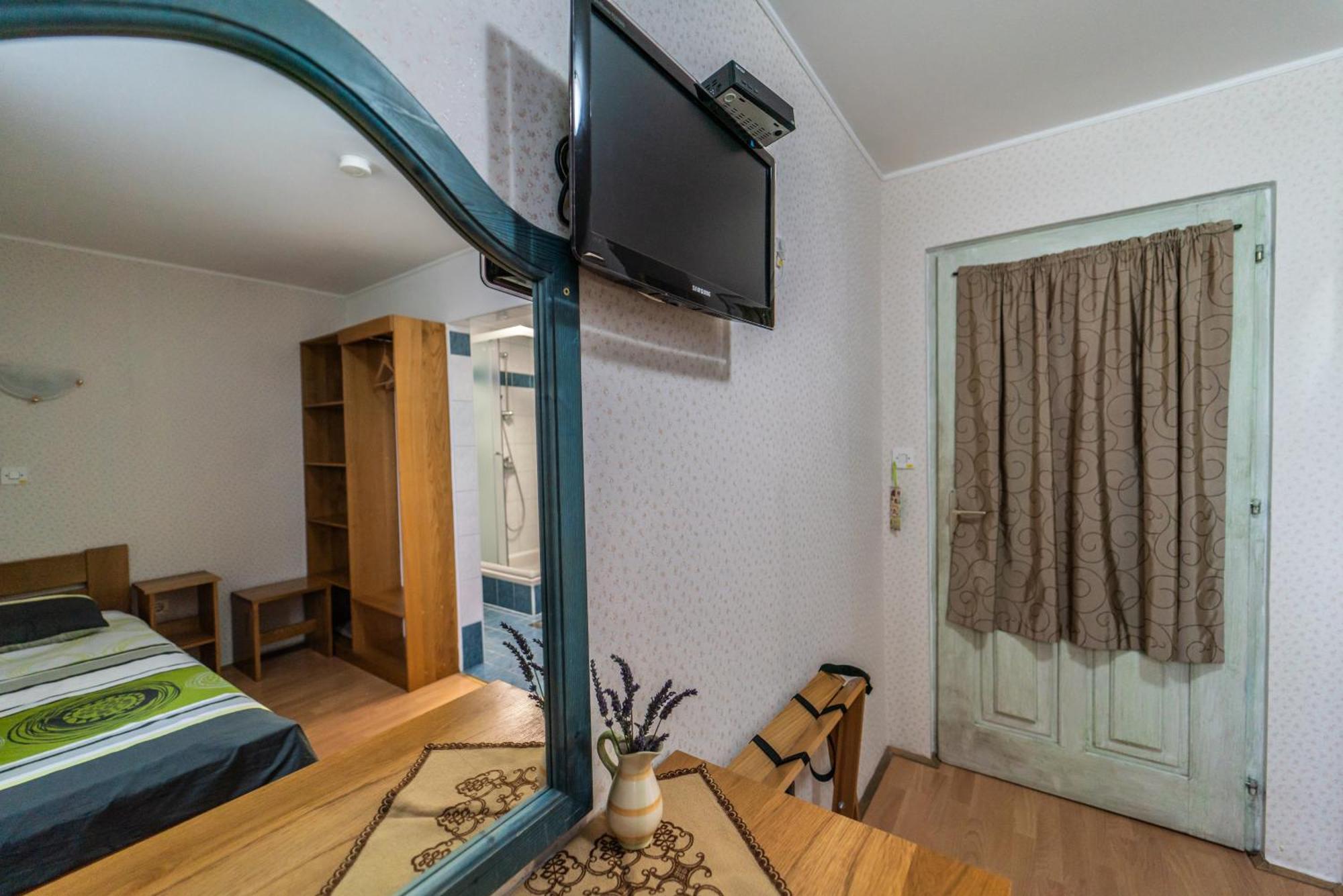 Panorama B&B プトゥイ 部屋 写真
